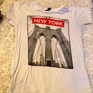 Forever 21 t shirt